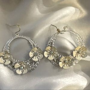 Beautiful Flower Earrings with Gemstones, NWOT